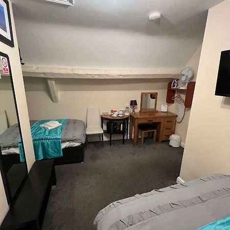 Abbey Holiday Accommodation Γουίτμπι Εξωτερικό φωτογραφία
