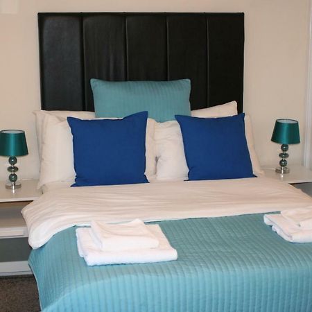 Abbey Holiday Accommodation Γουίτμπι Εξωτερικό φωτογραφία