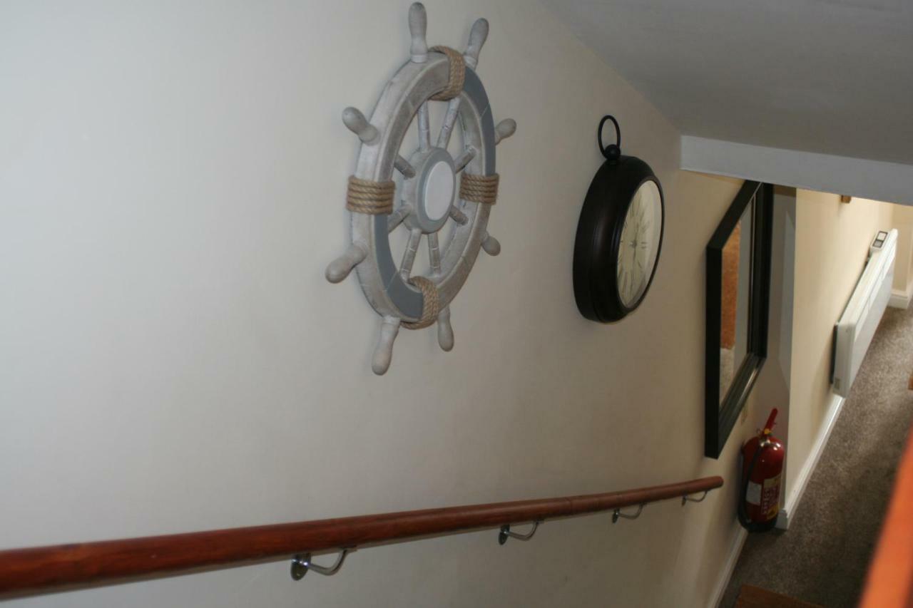 Abbey Holiday Accommodation Γουίτμπι Εξωτερικό φωτογραφία